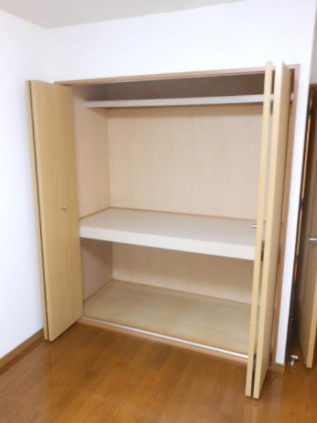 ハイツレインボー