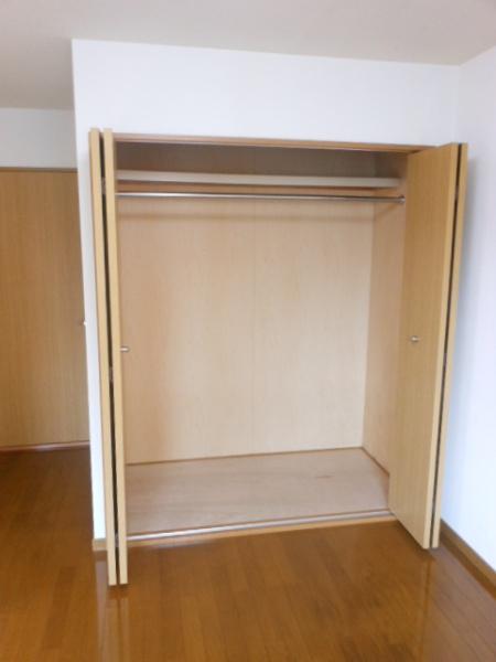 ハイツレインボー