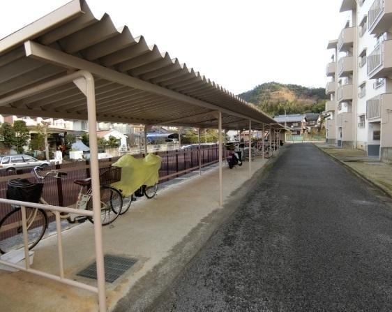 彦根市鳥居本町のマンション