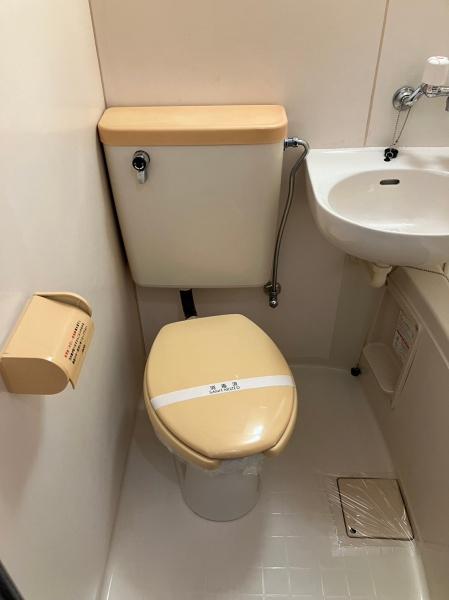 米原市顔戸のアパート