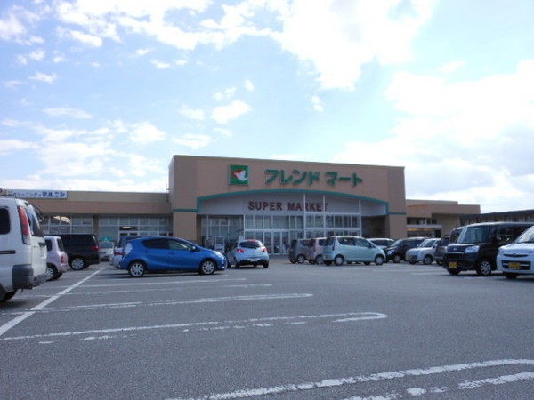 彦根市肥田町のアパート(フレンドマート稲枝)