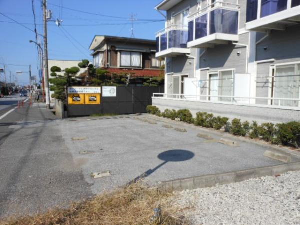 ハイツ城町