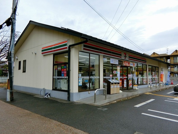 ラフィーネ古沢(セブンイレブン彦根城前店)