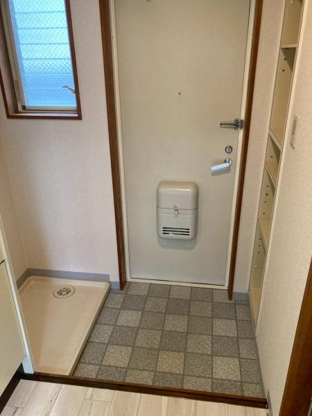 ラフィーネ古沢(玄関)