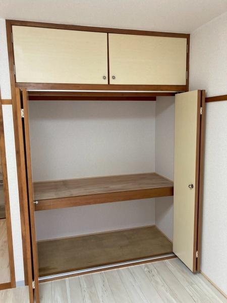 ラフィーネ古沢(収納)