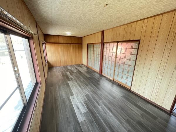 米原市上多良町借家