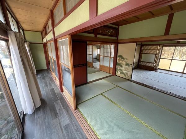 米原市上多良町借家