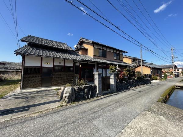 米原市上多良町借家