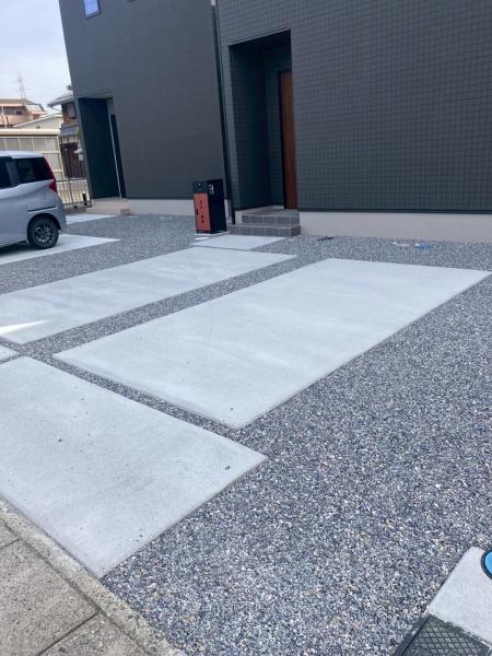彦根市南川瀬町の貸家