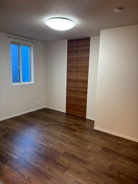 フィオリータ西今