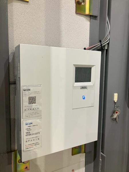 愛知郡愛荘町平居の倉庫