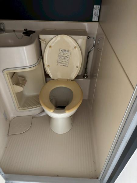 シャトル城町