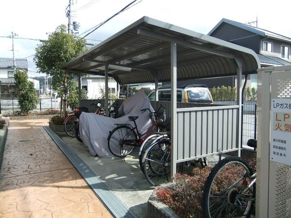 彦根市高宮町のアパート