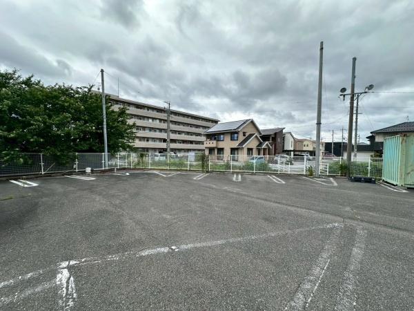 長浜市口分田町のビル