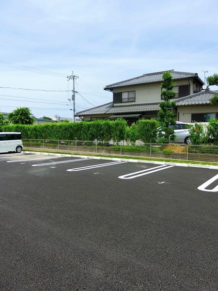 彦根市東沼波町のアパート