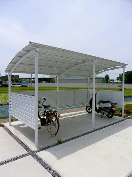 彦根市東沼波町のアパート