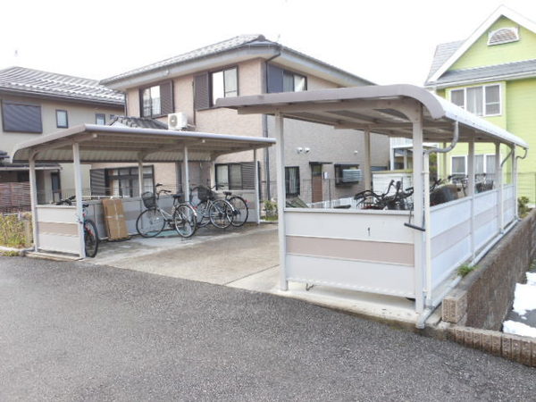 スーリール２番館