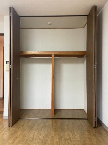 ヴァヤーシェ