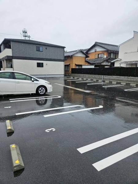 ウィズ・テール南彦根１号館