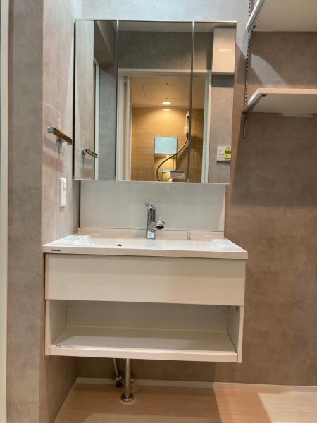 ＩＮＴＥＧＲＡＬ　ＳＡＫＡＥＭＡＣＨ