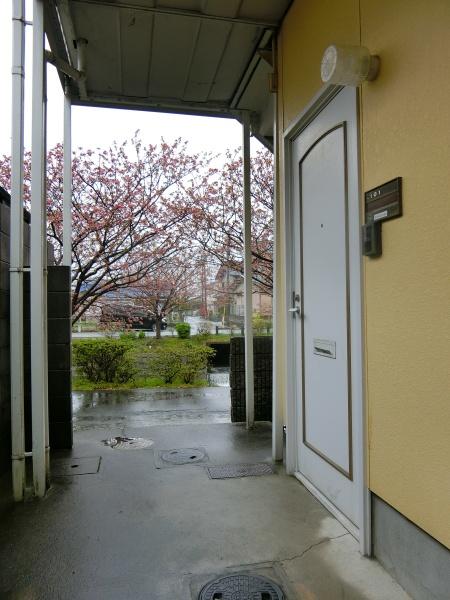 彦根市長曽根南町のアパート