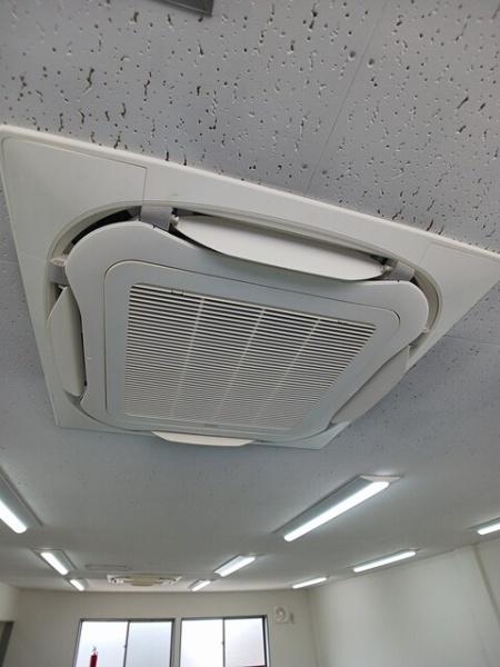 米原市倉庫付事務所
