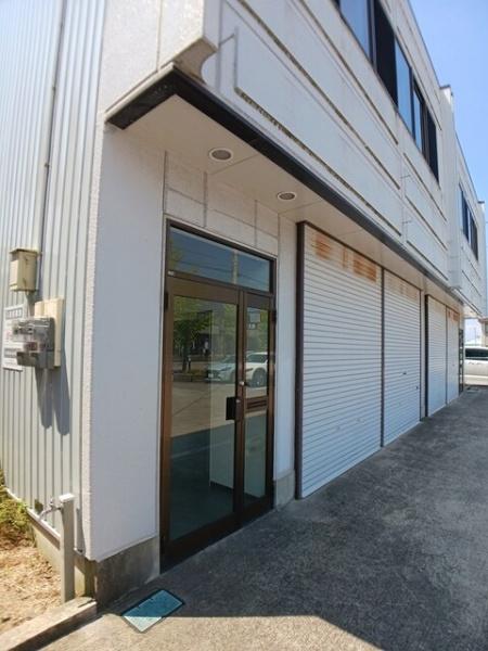 米原市倉庫付事務所