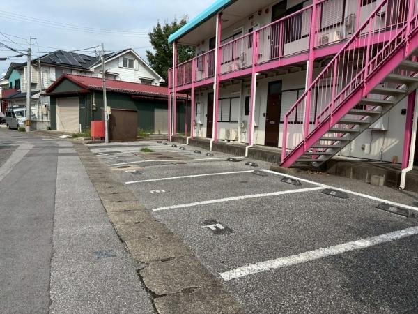 Ａｚａｌｅａ　Ｈｉｌｌｓ