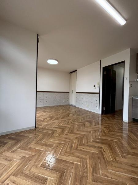 Ａｚａｌｅａ　Ｈｉｌｌｓ