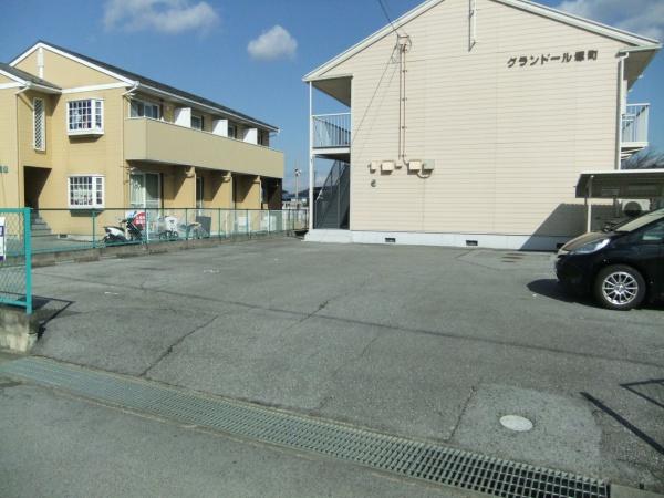 グランドール塚町