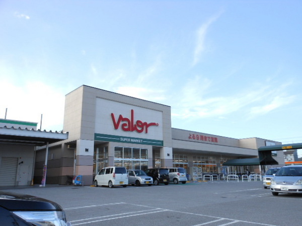 ビオット彦根 B棟(バロー彦根店)