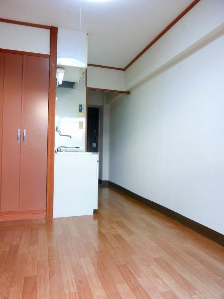 シャトル城町