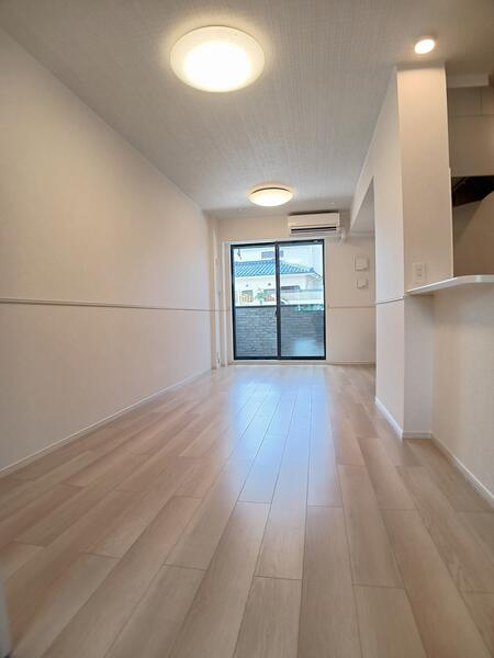 ヒカルサ彦根松原町