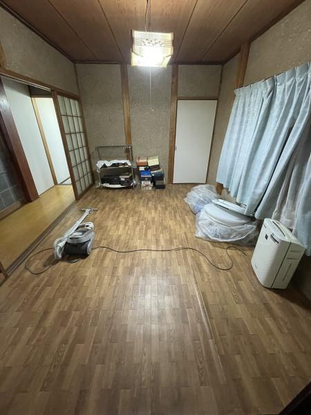 彦根市大藪町の貸家