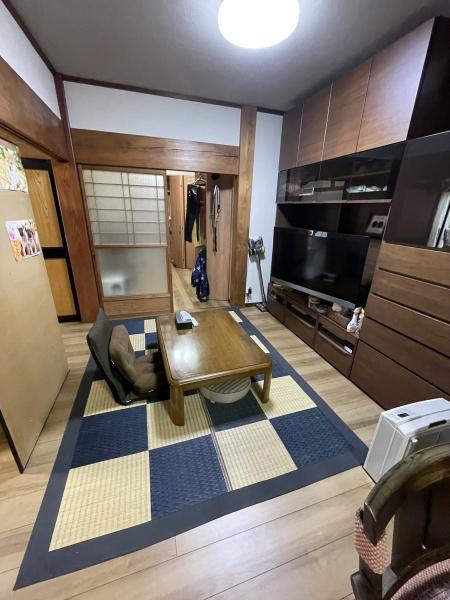 彦根市大藪町の貸家