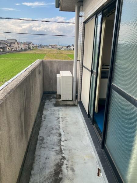 彦根市蓮台寺町の店舗（建物一部）