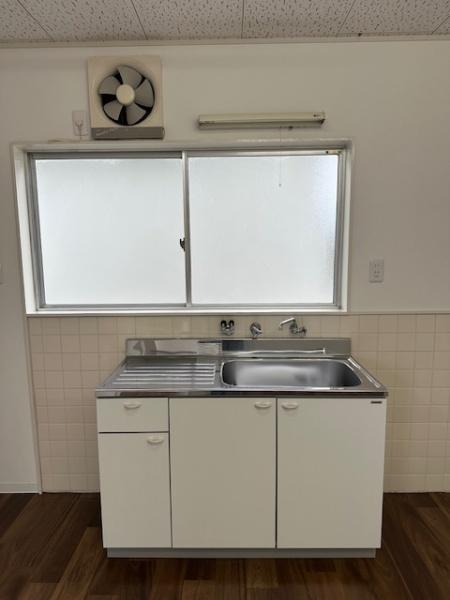 彦根市清崎町の店舗（一戸建）