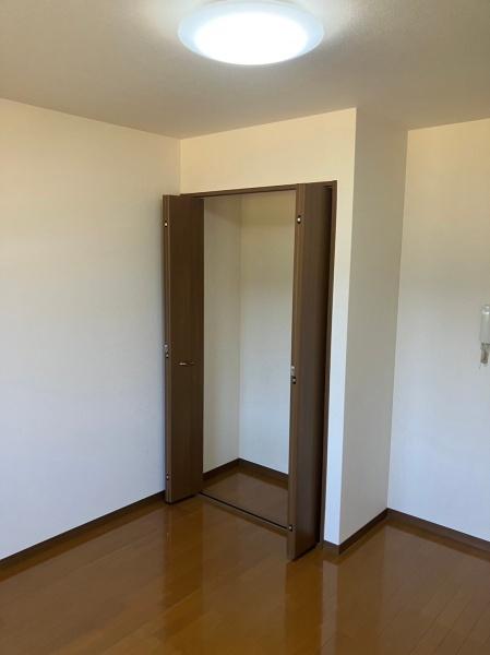 山東アパート２