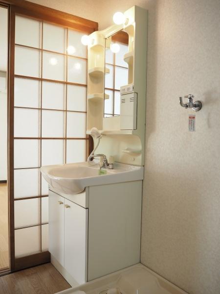 シャトル壱番館