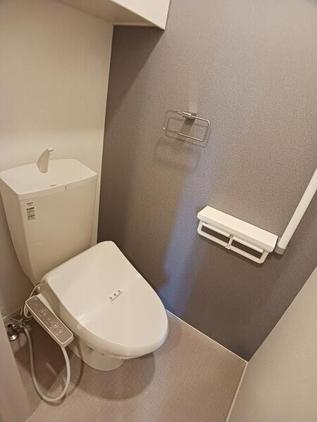 エバーアベニュー