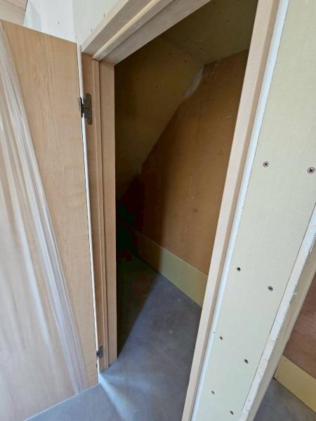 彦根市高宮町の店舗（建物一部）