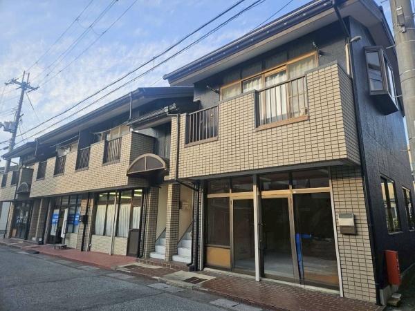 彦根市高宮町の店舗(建物一部)
