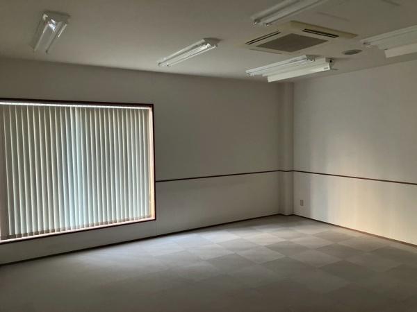 彦根市平田町の店舗（一戸建）