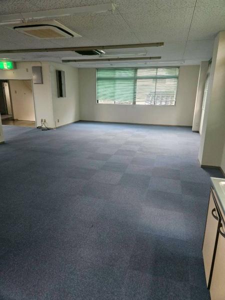 彦根市元岡町の店舗（一戸建）