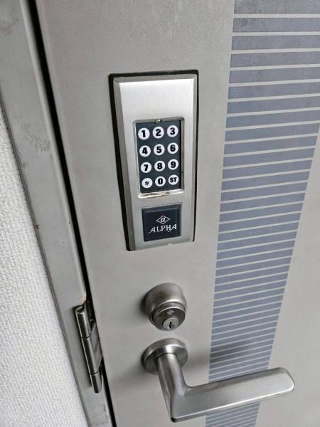 彦根市平田町の事務所