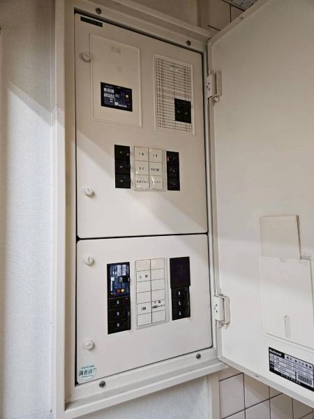 彦根市平田町の事務所