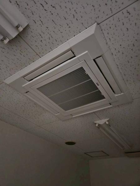 彦根市平田町の事務所