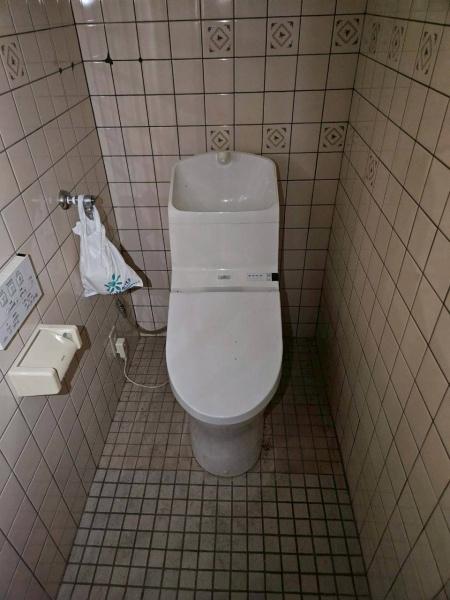 彦根市平田町の事務所