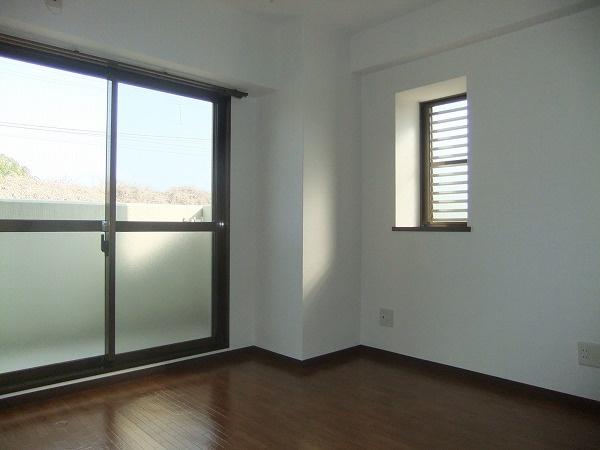 サンタウン竹鼻Ａ