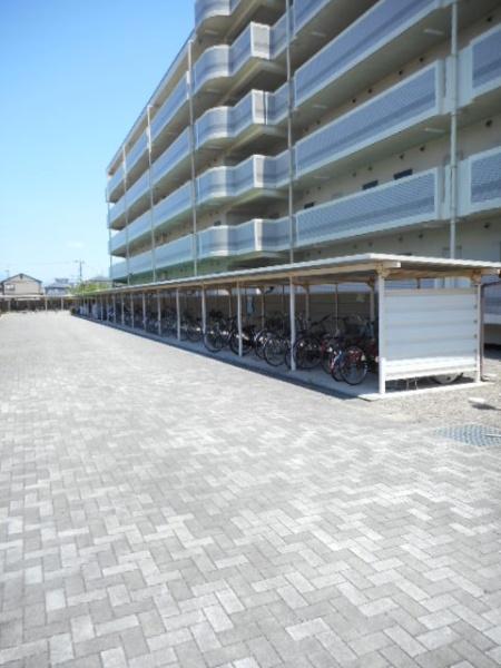 サンタウン竹鼻Ａ